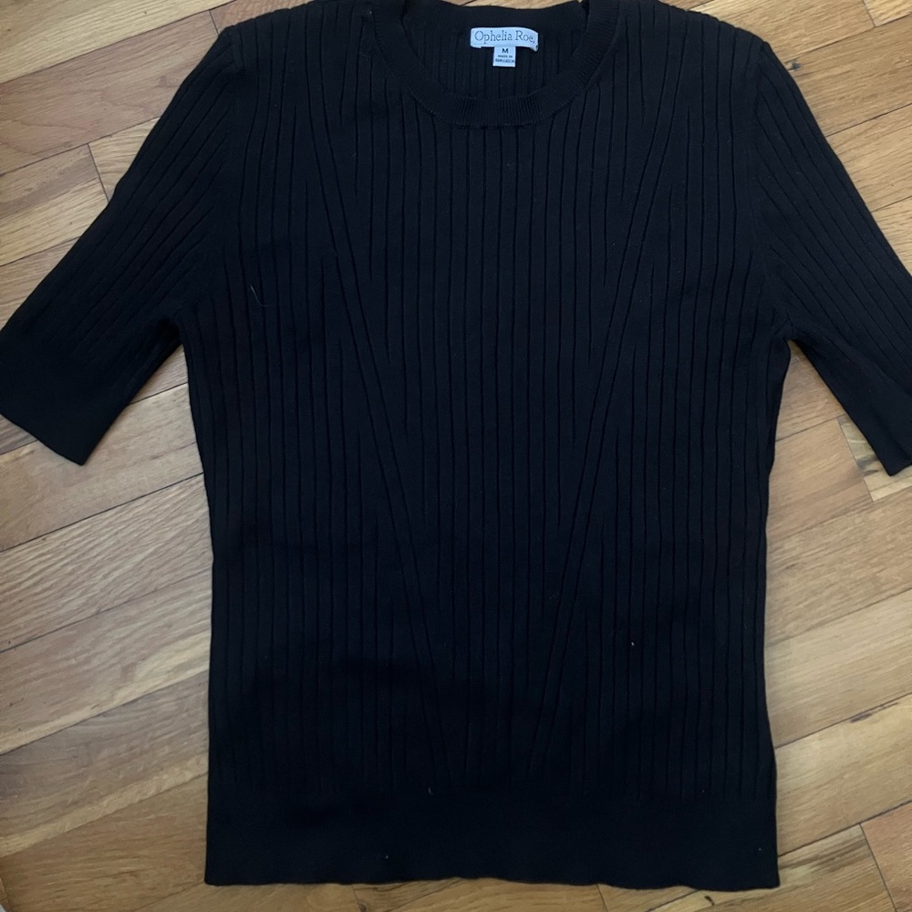 Women’s Knit Ribbed Sweater